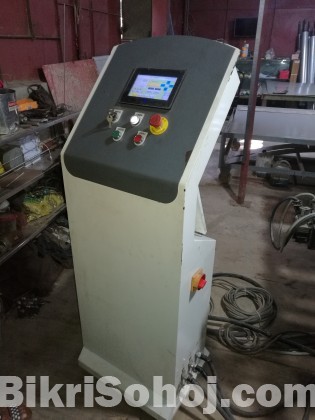 hydraulic newmericle punching machine